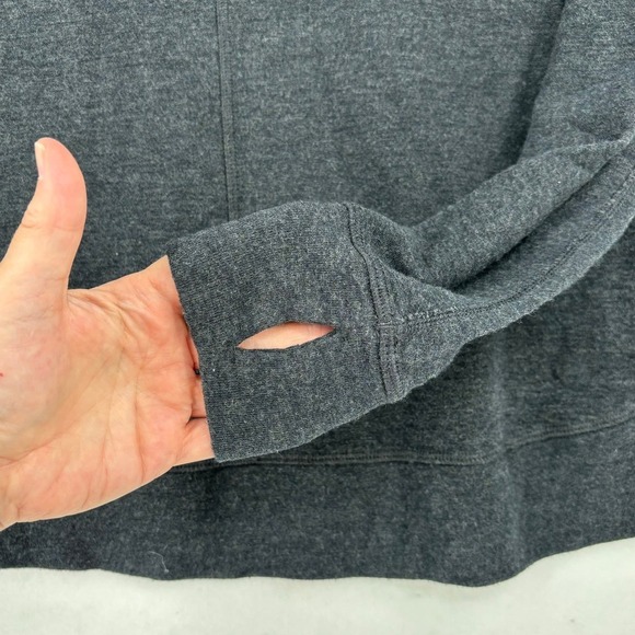 Lululemon In A Cinch Reversible Pullover Sweatshirt Cowl Turtleneck Gray Size 12 - Picture 8 of 14
